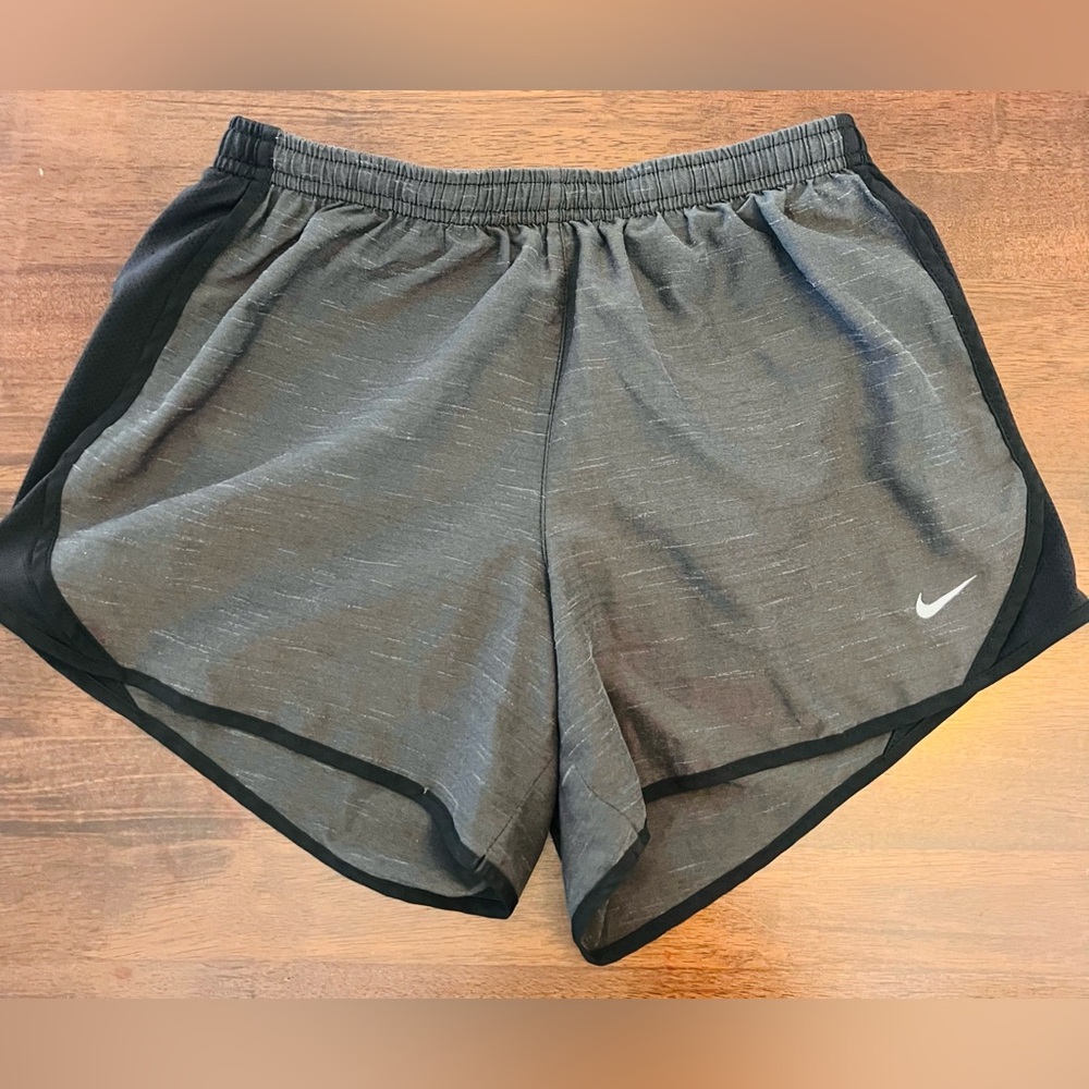 Nike Dri-FIT Standard Fit Shorts in Gray and Black